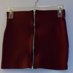 H&M maroon zip-up mini skirt